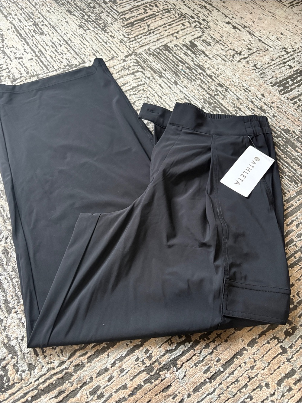 Athleta Women’s Black Lightweight Pant